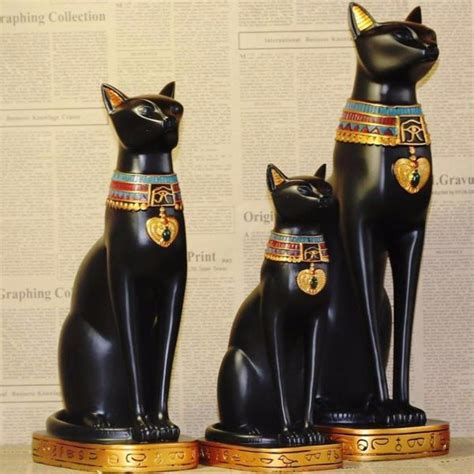 The Divine Cat Figures in Pwganz Art and Sculpture